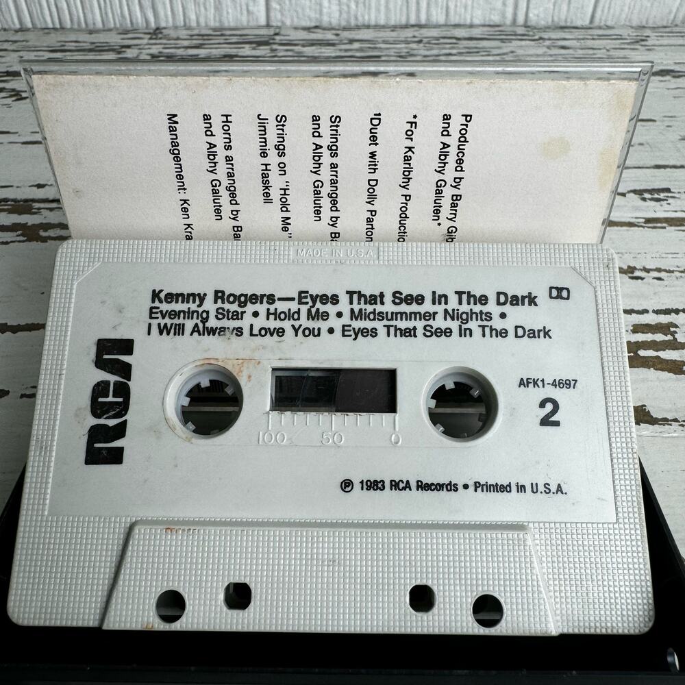Kenny Rogers Eyes That See In The Dark 1983 RCA Cassette Tape Vintage Country - Picture 3 of 6